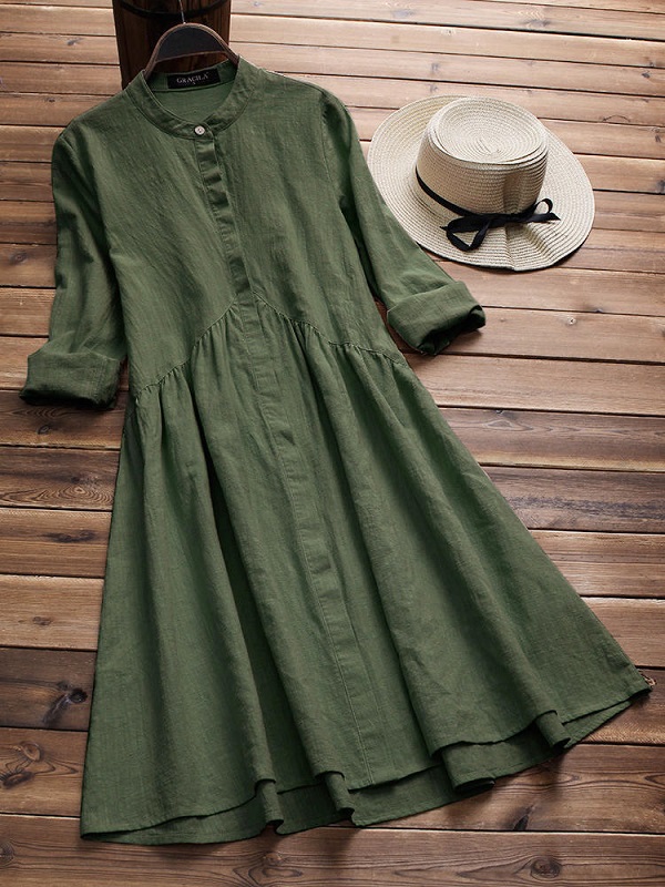 Stand collar pleated long sleeve dress