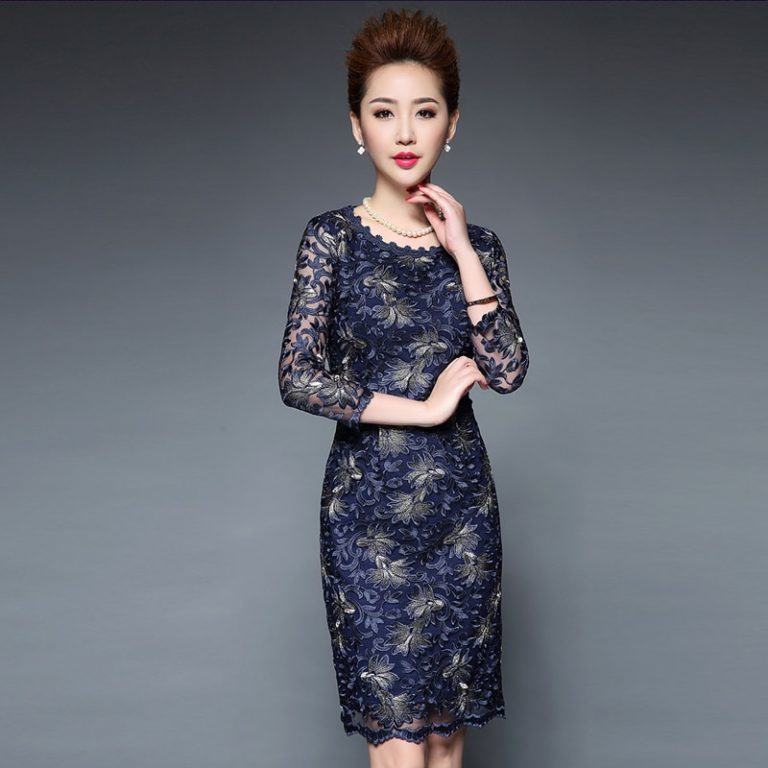 Women Floral lace Embroidery Wrist sleeve Pencil dress - Image 3