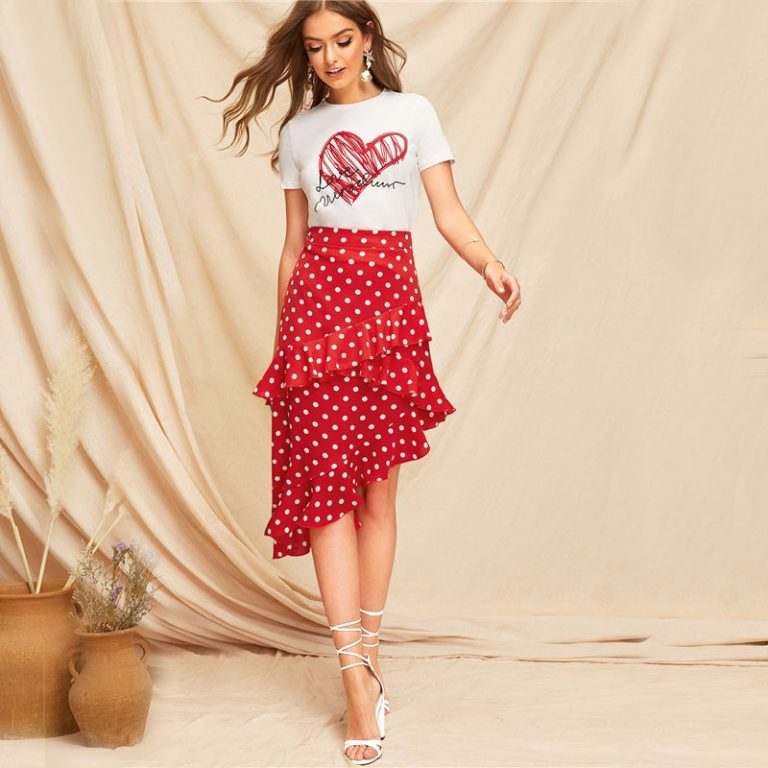 Lady Simple Round Neck Graphic Print White T Shirt - Image 4