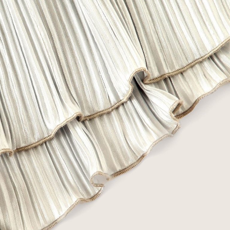 Women Boho Silver Drawstring Waist Pleated Loose Shorts - Image 3