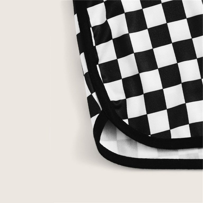 Women Checker Print Dolphin Hem Shorts - Image 5