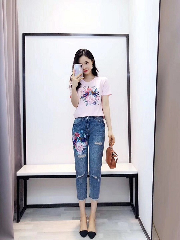 women beading flower Tshirts jeans Pants casual clothing 2 piece set - Image 4