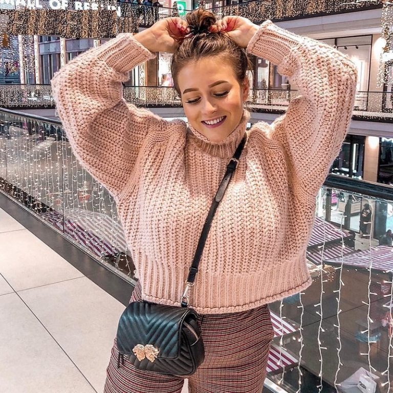 Casual Turtleneck Pullover Sweater - Image 5