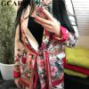Open Stitch Floral Belt Notched Collar Blazer - Image 5