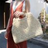 Large Capacity Ladies Hot Straw Beach Handbags - Image 2