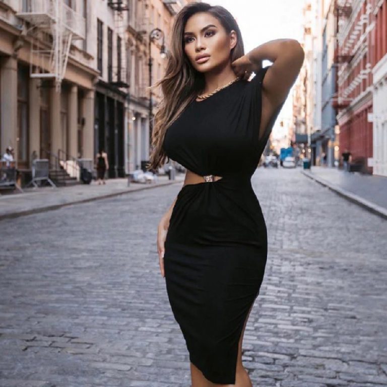 Fashion Club Sexy Hollow Out Draped Party Bodycon Dress - Image 4