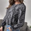Allover Print Keyhole Back Lantern Sleeve Top - Image 9