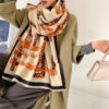 Luxury Chain Print Thick Warm Stole - Image 4