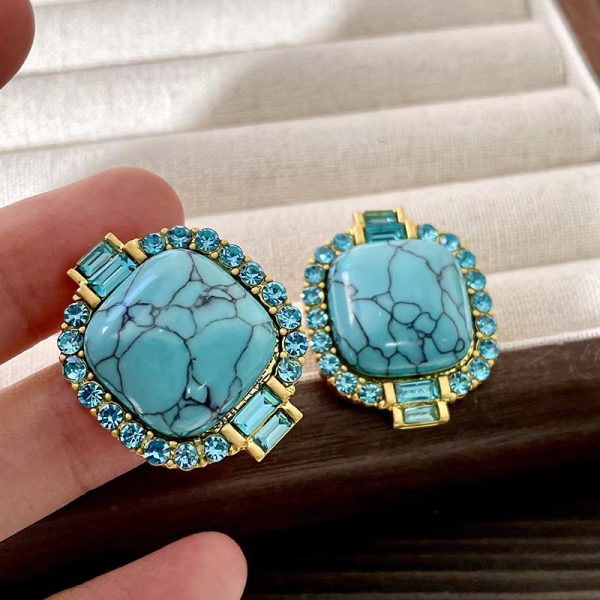 Vintage Palace Style Geometric Turquoise Stud Earrings - Image 3