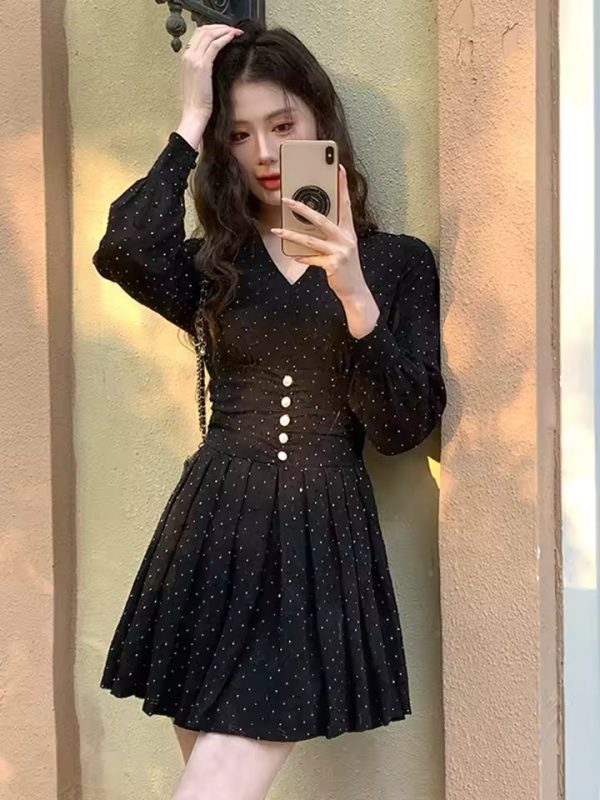 Vintage V-Neck Elegant Pleated Print Slim Mini Short Dress - Image 4