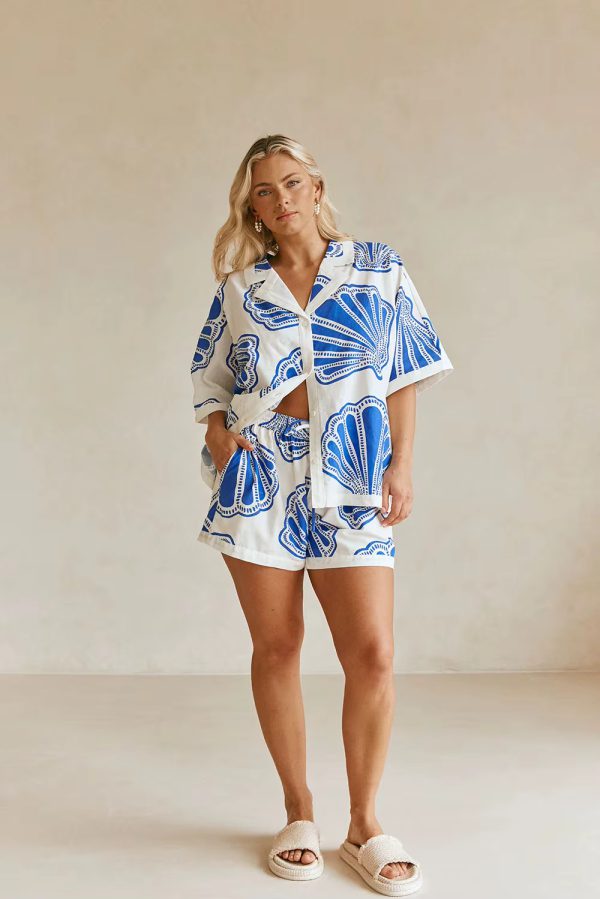 Casual Printed Turn Down Collar Loose Blouse Shirt & Loose Mini Shorts Sets - Image 4