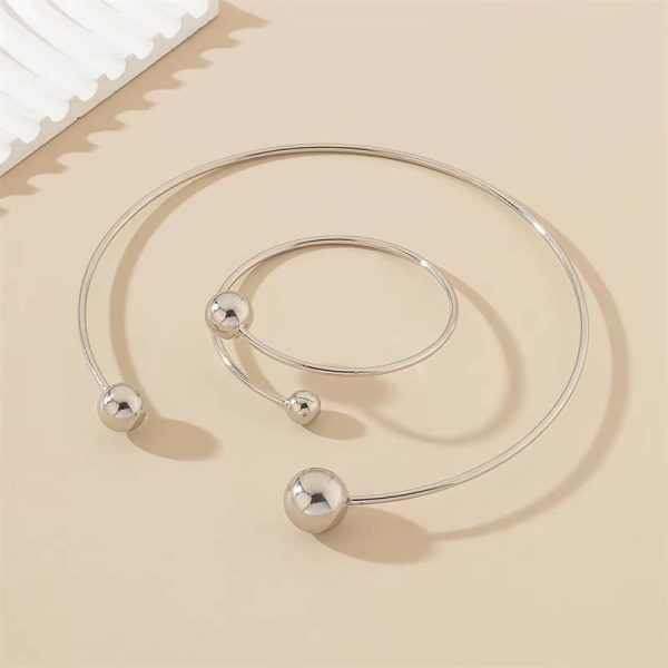 Geometric Metal Round Ball Torques American Style Personality Cuff Necklace Jewelry Set - Image 2