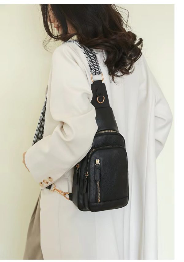 High Quality PU Leather Pack Crossbody Chest Bolsa Fashion Sling Bag - Image 10