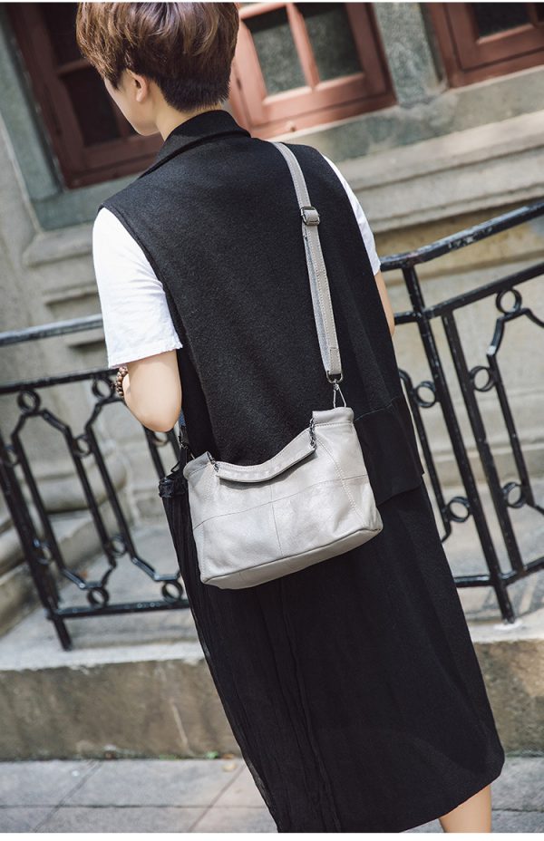 Luxury Cow Leather Fashionable Saddle Mini Tote Shoulder Bags - Image 7
