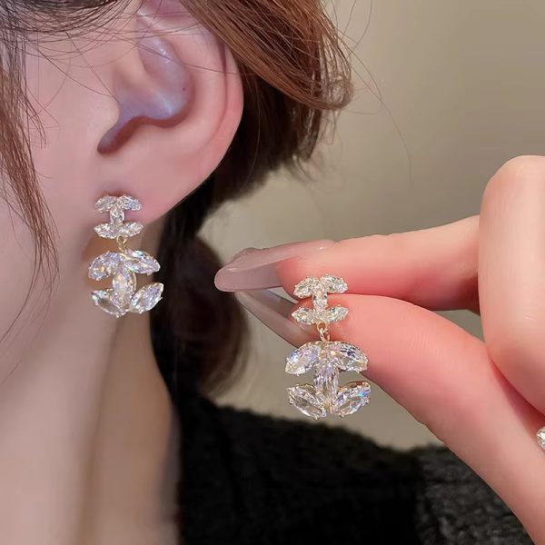 Luxury Crystal Zircon Shiny Rhinestone Letter Drop Earring - Image 9