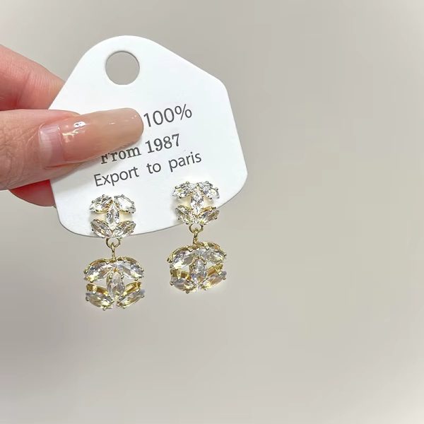 Luxury Crystal Zircon Shiny Rhinestone Letter Drop Earring - Image 10