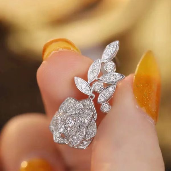 Luxury Flower Design Dangle  Silver Color Earrings - Image 2