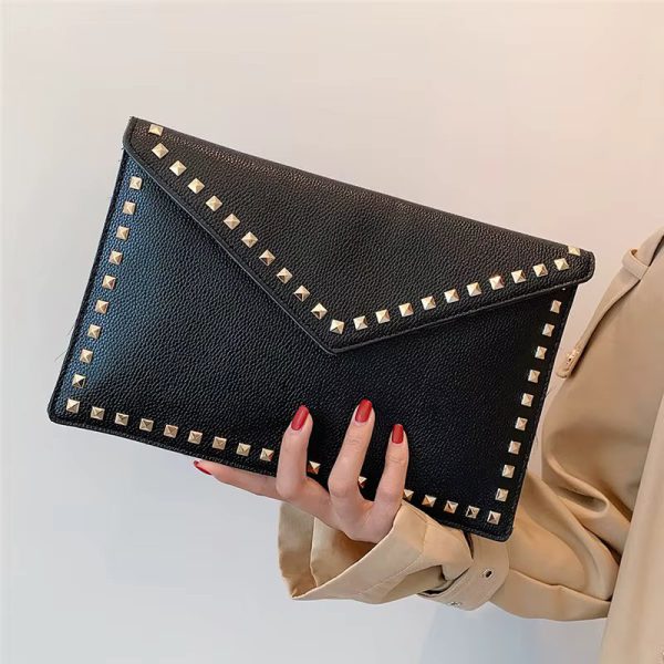 Luxury PU Leather Rivet Fashion Envelope Design Clutches Bag - Image 5