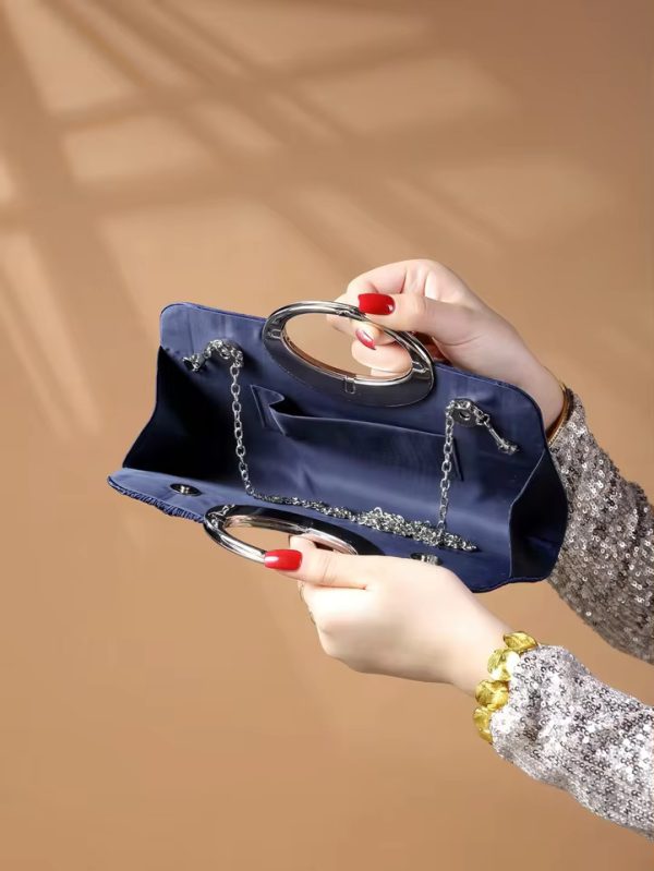 Simple And Elegant Glitter Crystal Design Handbag - Image 12