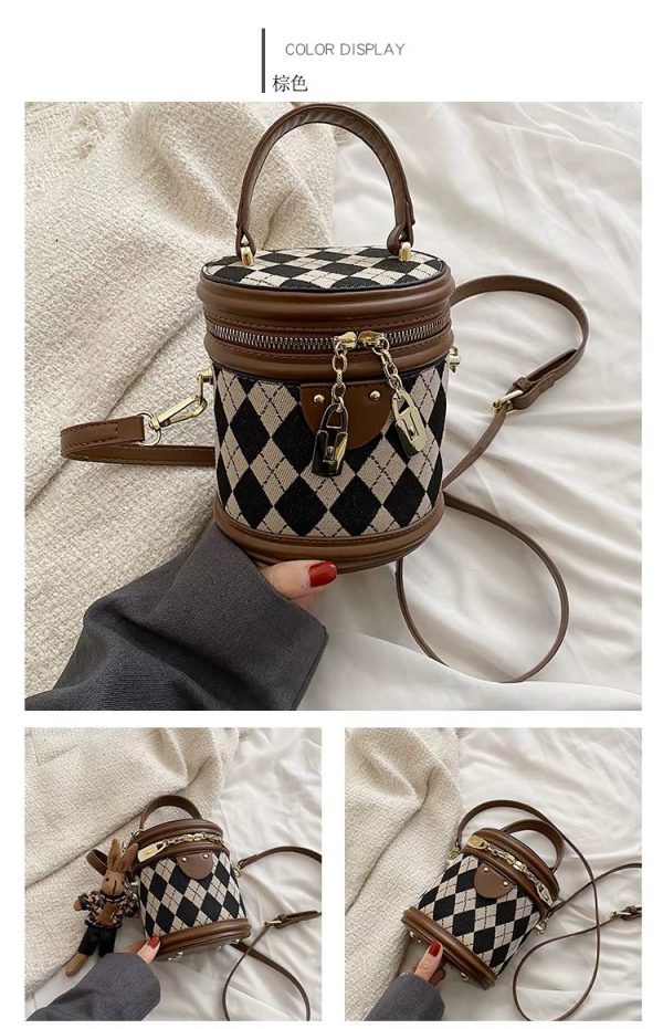 Small Bucket Designer Zipper Luxury Shoulder Bag - Image 3