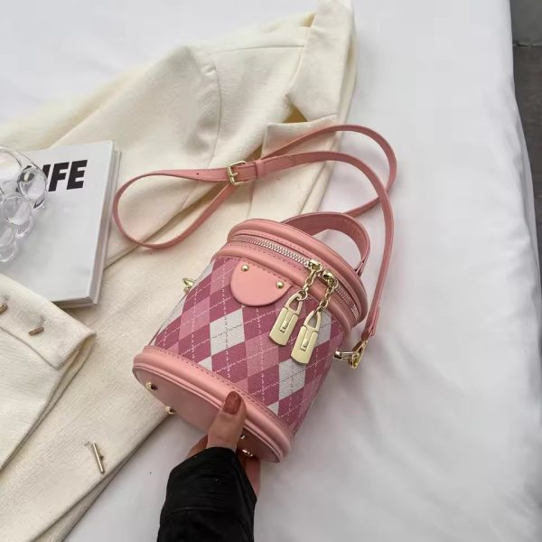 Small Bucket Designer Zipper Luxury Shoulder Bag - Image 6
