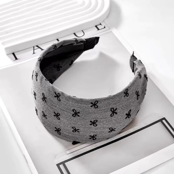 Sweet Printed BowFashion Hairband with Wide Design - Image 4