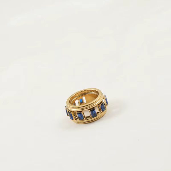 Zircon Hollow Fashion Stainless Steel Ring - Image 6