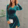 Asymmetrical Hem Fashion Long Sleeve And Crew Neck Pleated Velvet Bodycon Mini Dress - Image 3
