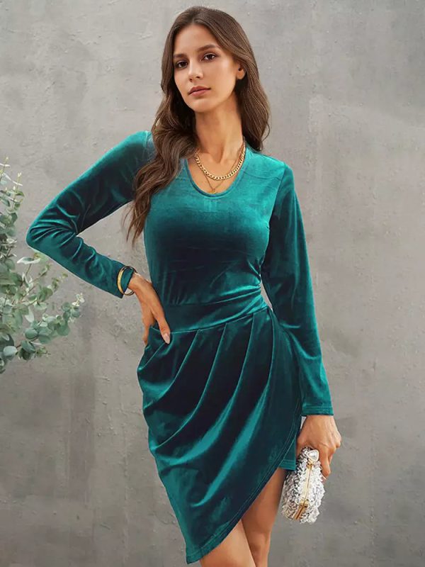 Asymmetrical Hem Fashion Long Sleeve And Crew Neck Pleated Velvet Bodycon Mini Dress