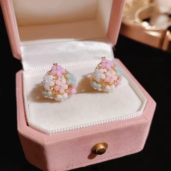 Elegant Pearl Flower Basket Fashionable Petal Flower Earrings - Image 4