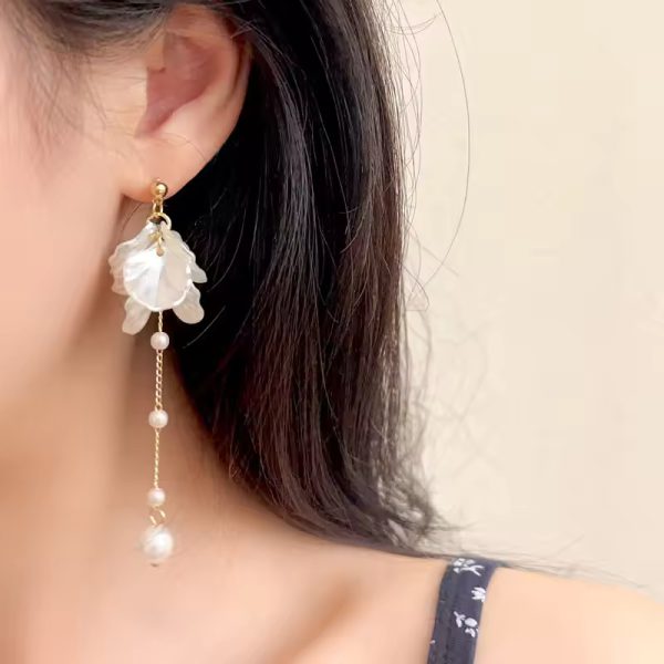 Elegant Temperament Simulated pearl Tassel 925 Silver Needle Earrings - Image 5