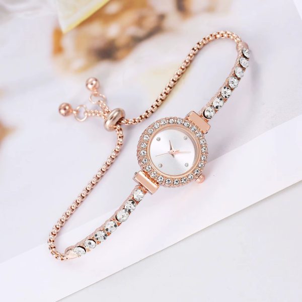 Exquisite Bracelet Analog Fashion Quartz Watch (Without Box) - Image 2