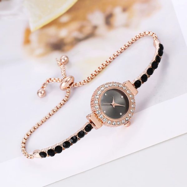 Exquisite Bracelet Analog Fashion Quartz Watch (Without Box) - Image 4