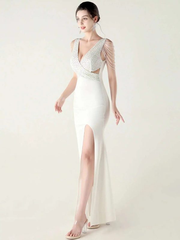 Elegant Rhinestone Backless Wedding Prom Dresses - Image 20