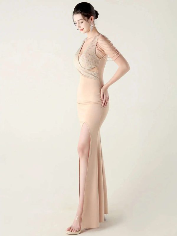 Elegant Rhinestone Backless Wedding Prom Dresses - Image 18