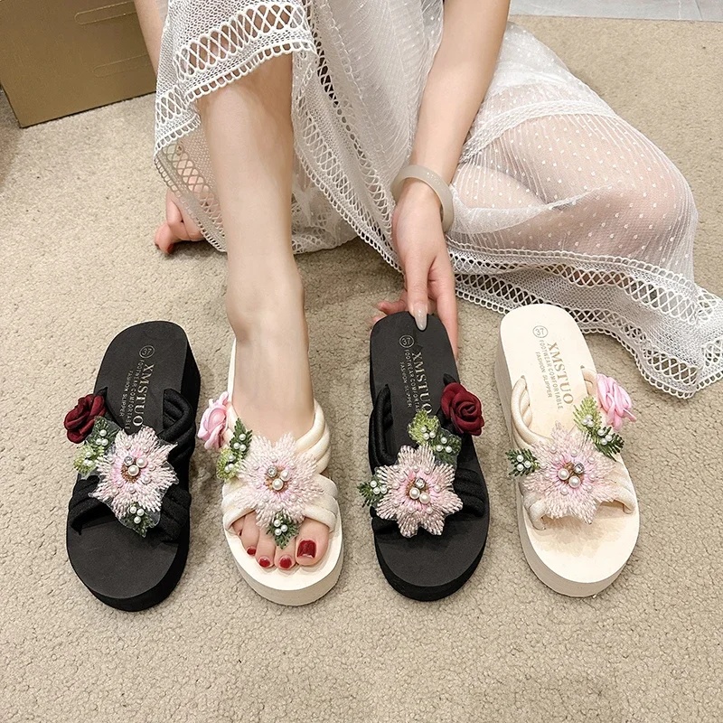 Elegant Embroidered Flower Flip Flops Slip Resistant Thick Soled Sandals - Image 15
