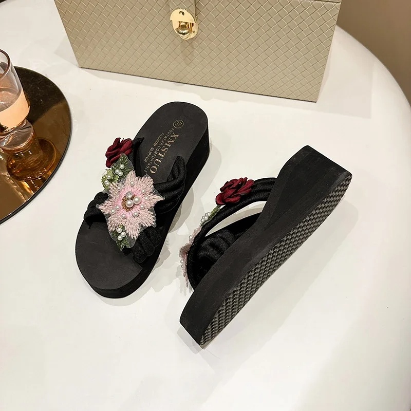 Elegant Embroidered Flower Flip Flops Slip Resistant Thick Soled Sandals - Image 21