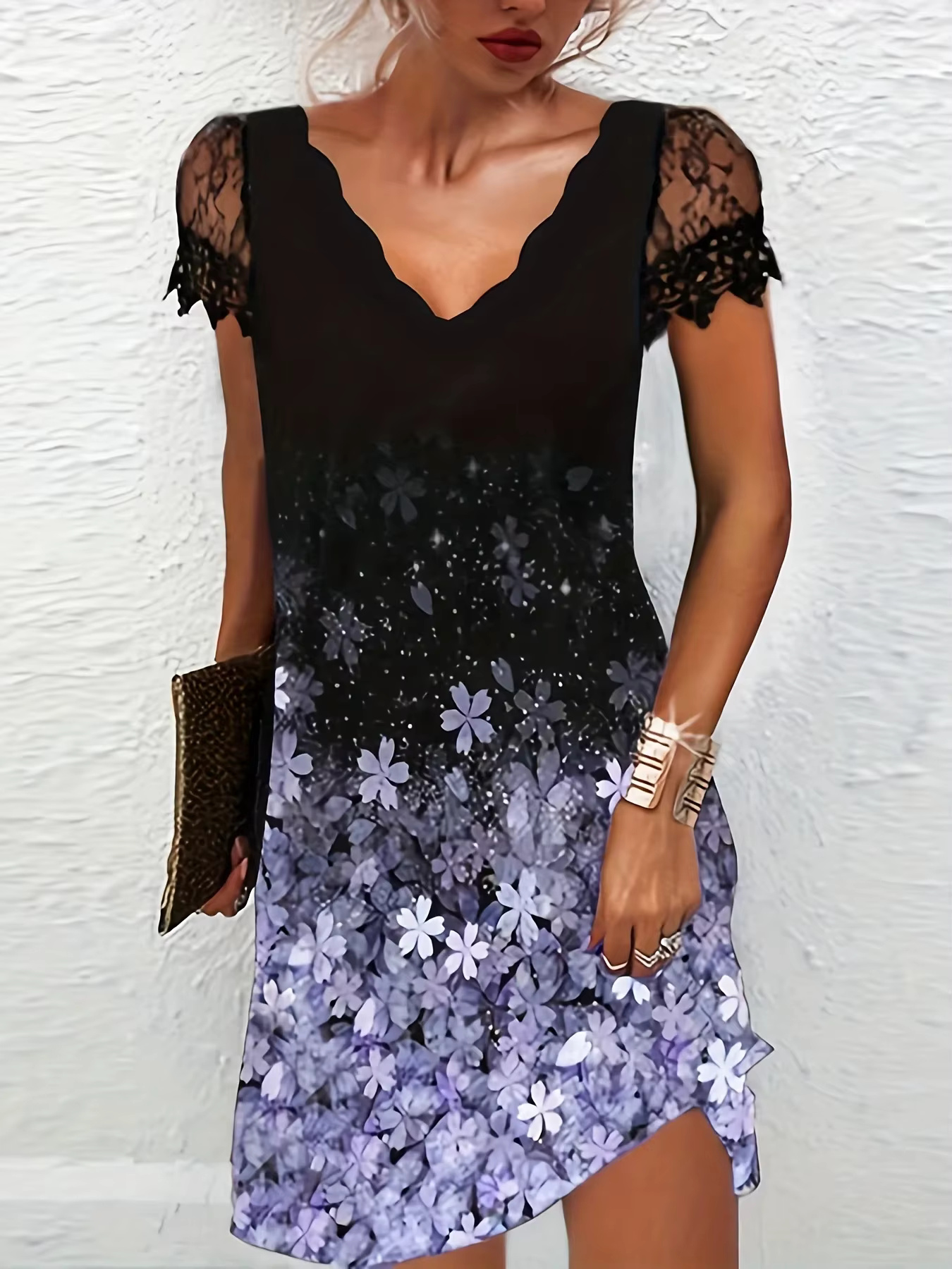 Trendy Wave Print Short Sleeve V-Neck Lace Dress for Women - Image 4